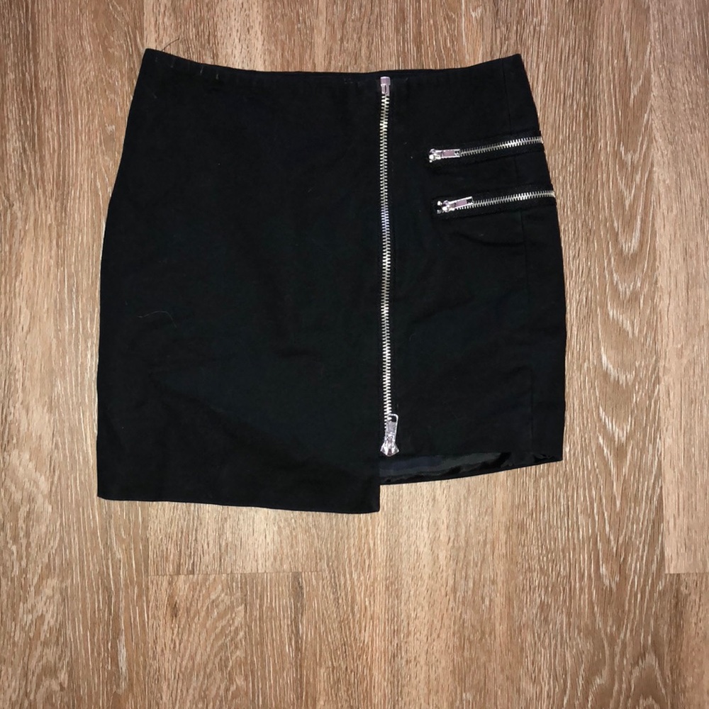 Black Mini Skirt with zipper details
